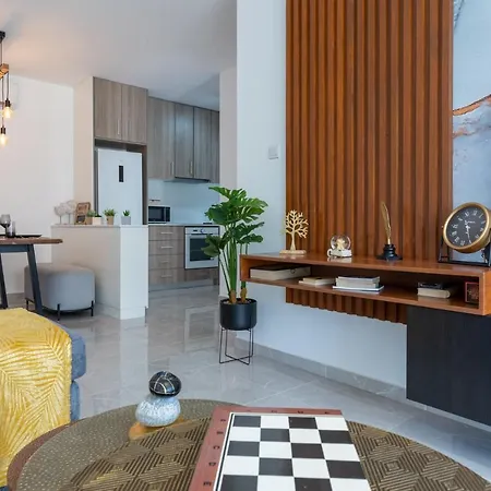 Flair - 1-bedroom & Balcony In Apartman *