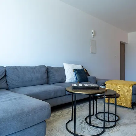 Flair - 1-bedroom & Balcony In Lárnaka