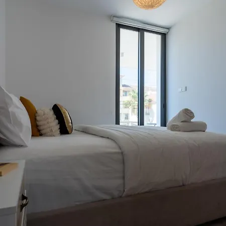 Flair - 1-bedroom & Balcony In Apartman Lárnaka