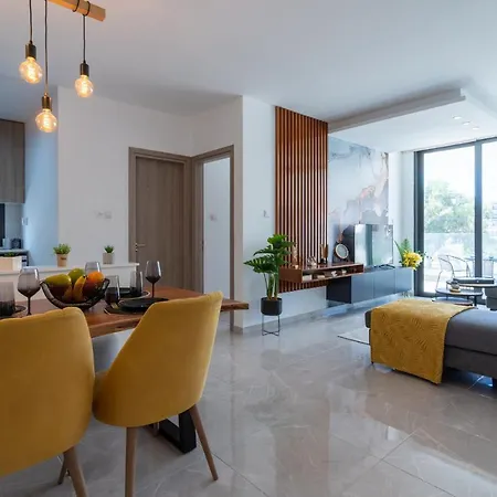 公寓 Flair - 1-bedroom & Balcony In *