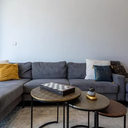 公寓 Flair - 1-bedroom & Balcony In