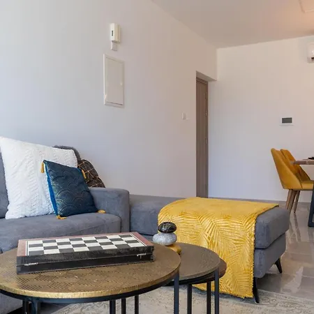 Flair - 1-bedroom & Balcony In