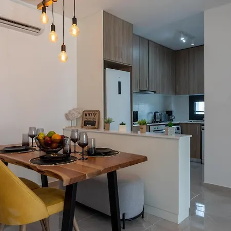 Flair - 1-bedroom & Balcony In Daire Larnaca