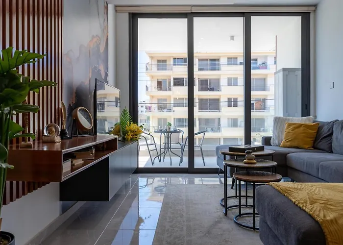 Apartmán Flair - 1-bedroom & Balcony In Larnaca