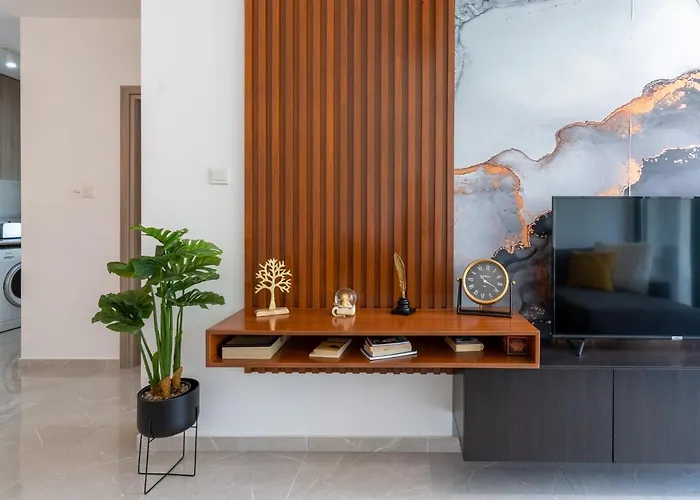 Apartmán Flair - 1-bedroom & Balcony In Larnaca