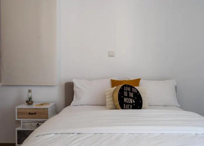 Flair - 1-bedroom & Balcony In * Larnaca