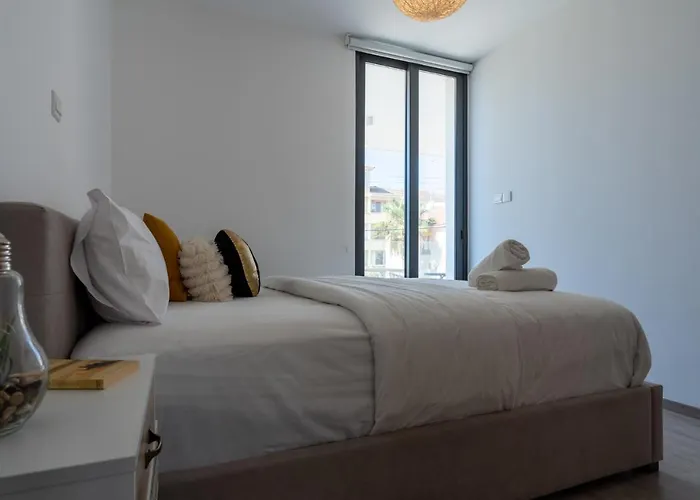Flair - 1-bedroom & Balcony In Apartmán Larnaca